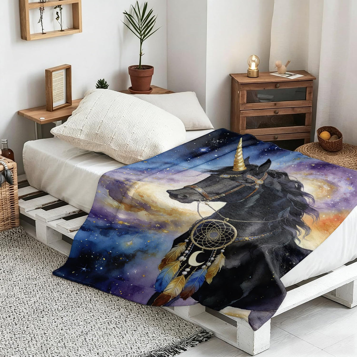 Unicorn Throw Blanket Mythical Dreamcatcher Cozy Soft Plush Flannel 60"X80" (Unicorn / 60"X80")