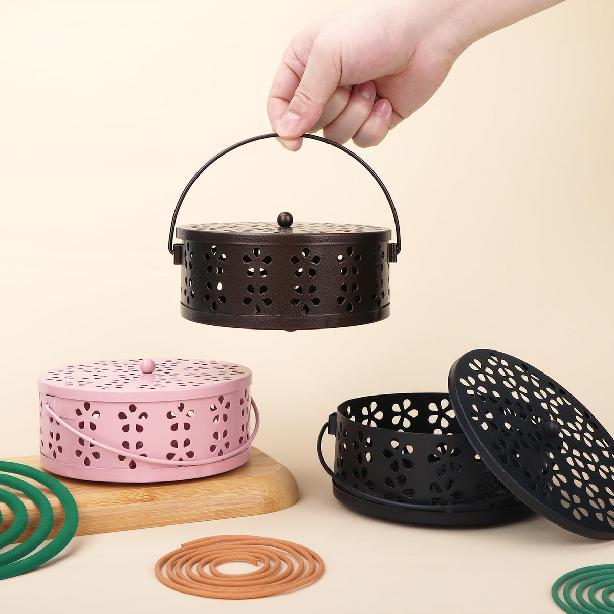 2 Pack Citronella Coil Holder Portable Mosquito Coil Holder Metal Incense Burner with Lid Round Spiral Incense Coil Holder (Black/Black)
