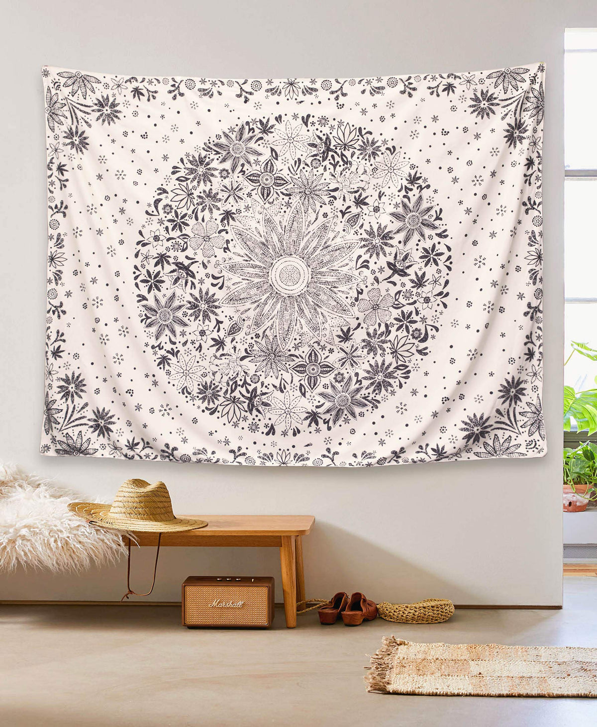 Bohemian Tapestry Wall Hanging (Bohemian / White / 60"L x 60"W)