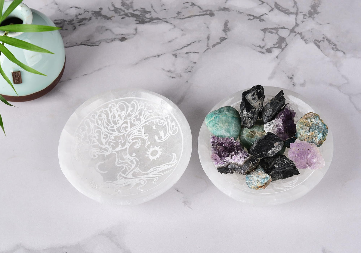 Natural Selenite Charging Bowl with Tree of Life Engraving 5.5 Inch Energy Cleansing Crystal Plate for Healing Meditation and Spiritual Home Decor (Round Tree of Life 5.5 inches)