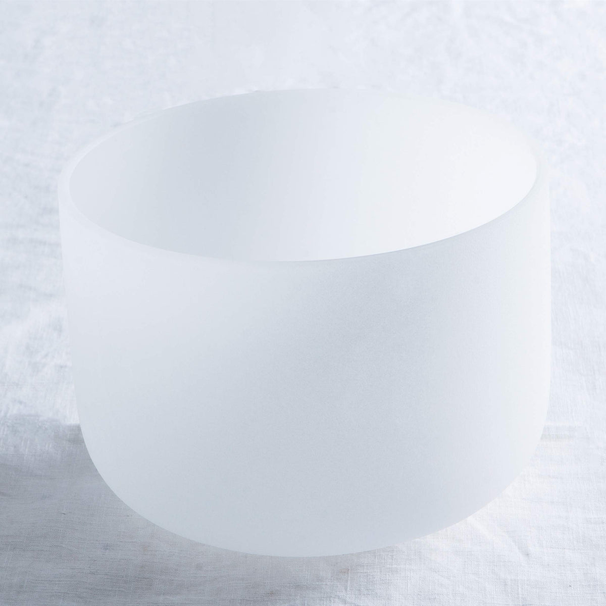 Crystal Singing Bowl with Carrying Case (Set of 7, 6-12 inches / White set)