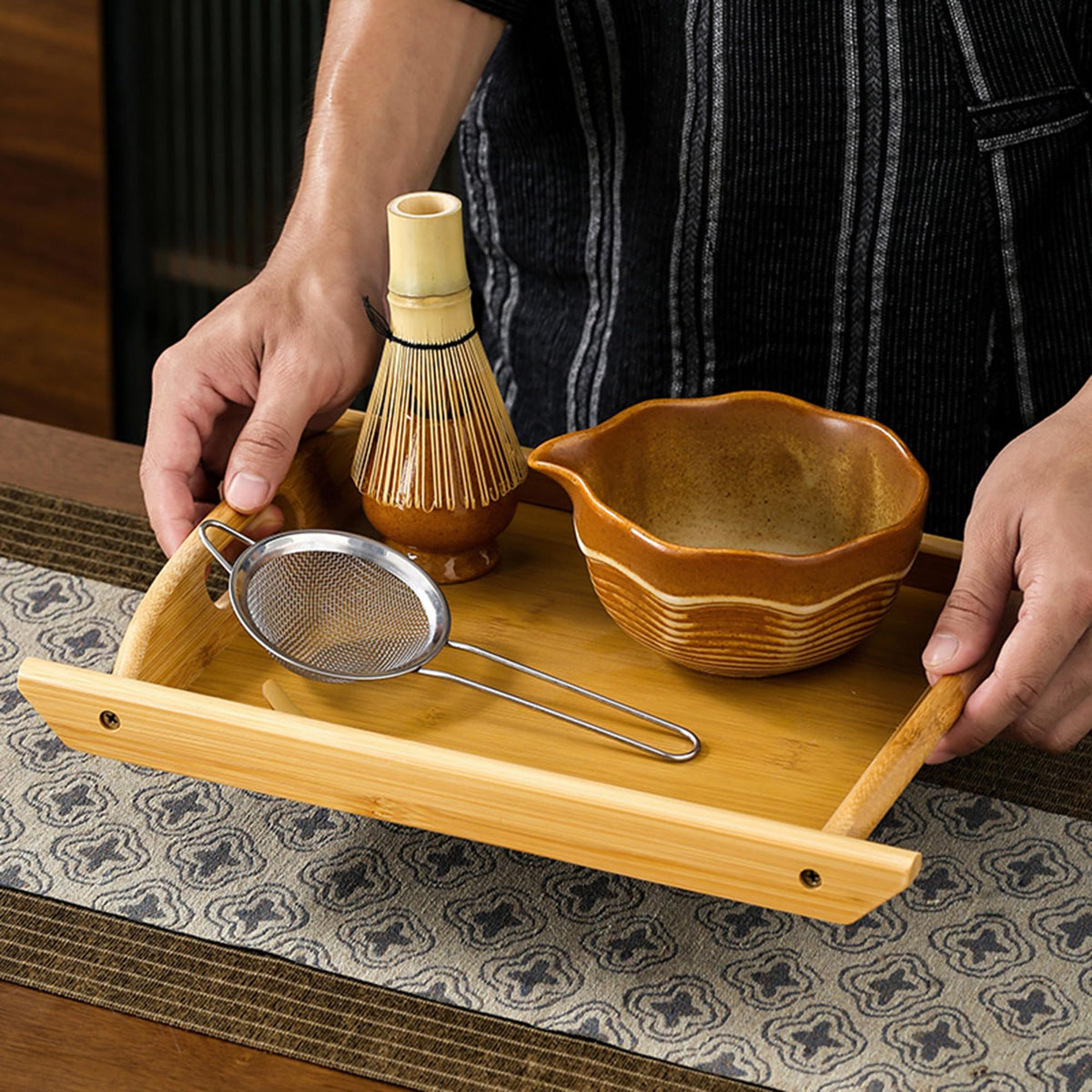 Matcha Bowl Set with Bamboo Whisk (brown (with a textured finish）)