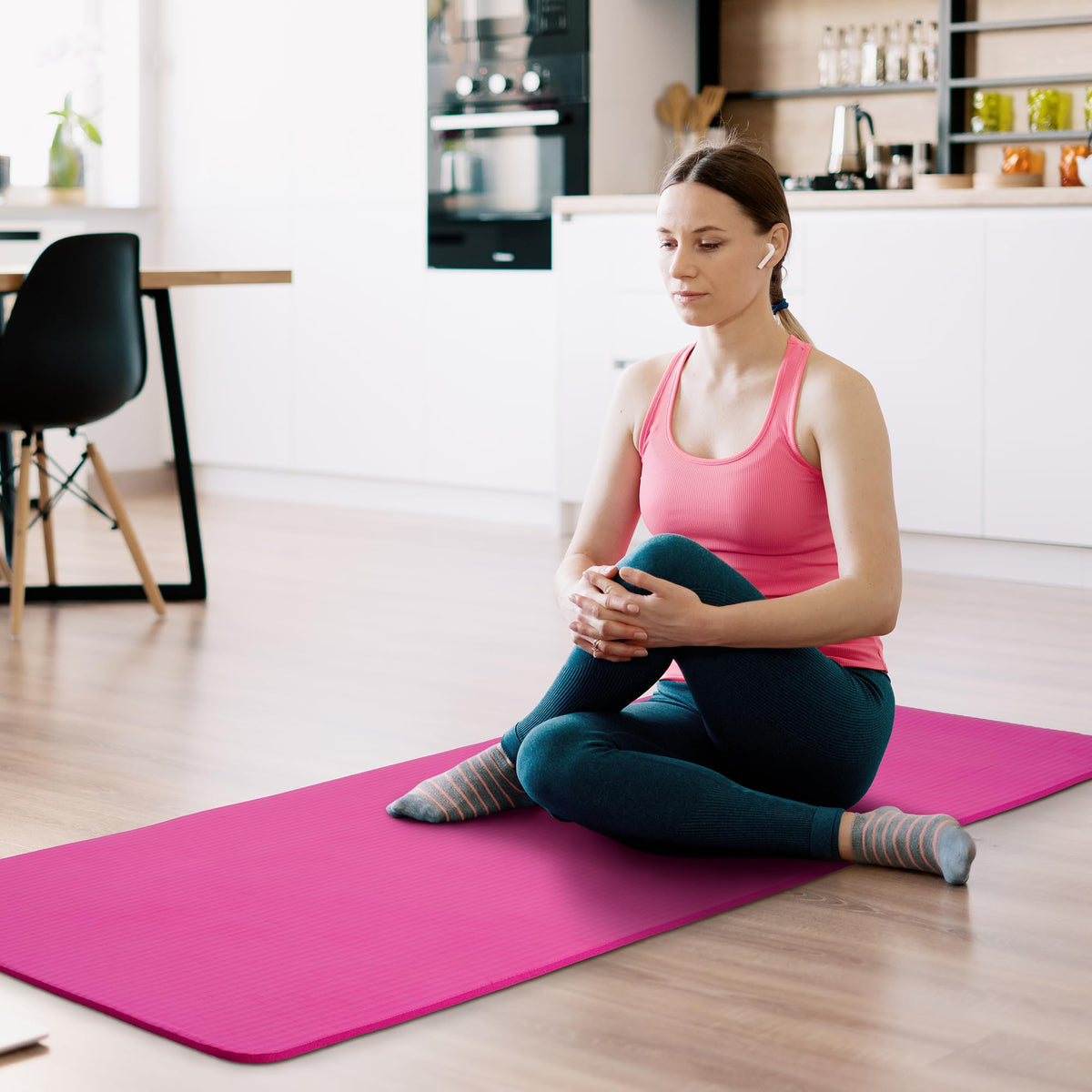 1/2-inch Thick High Density Exercise Yoga Mat with Carrying Strap (Pink)