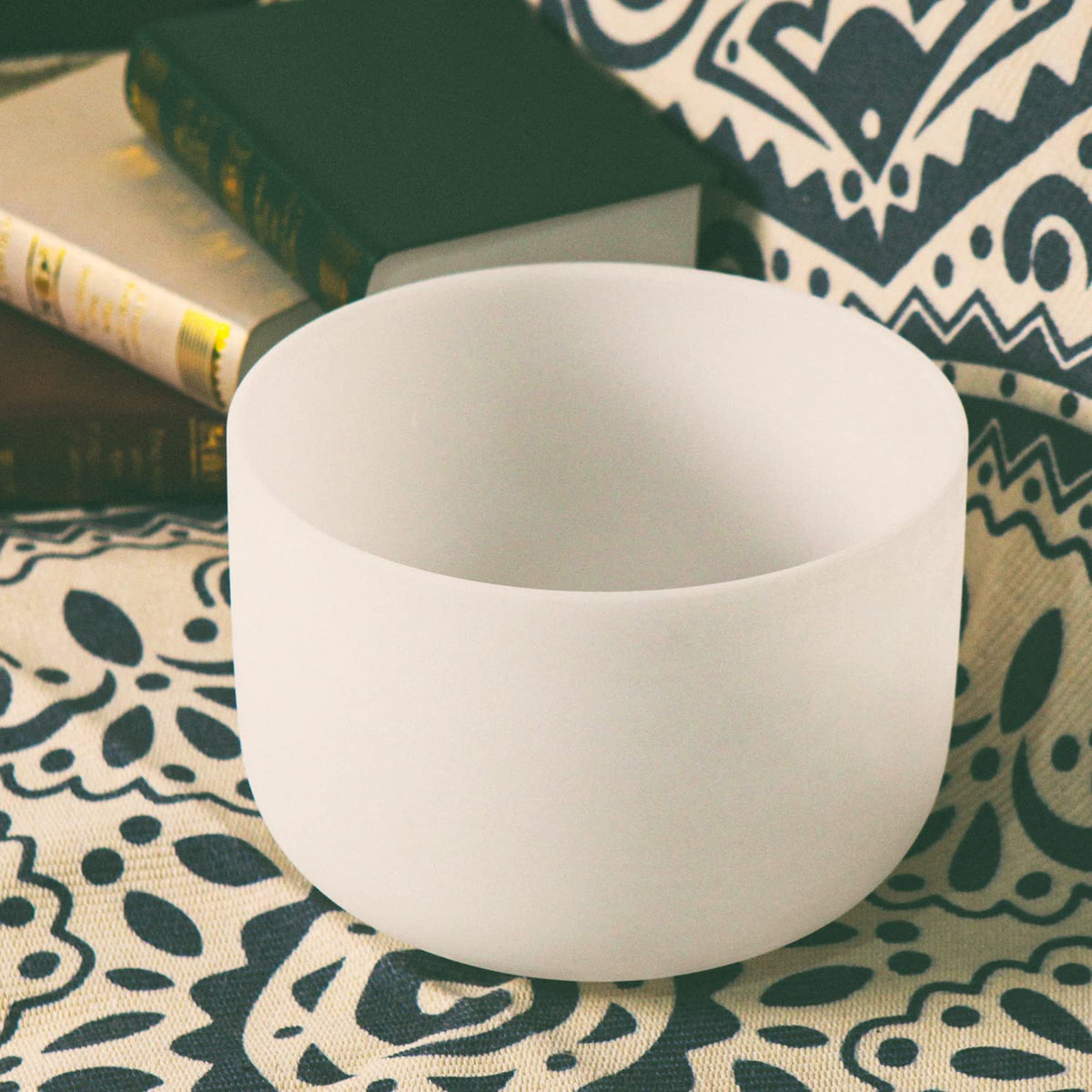 Crystal Singing Bowl (432hz / 10 inch E NOTE)