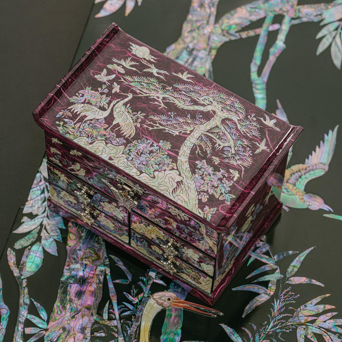 Mother of Pearl Jewelry Box (Crane and Pine Tree - Purple)