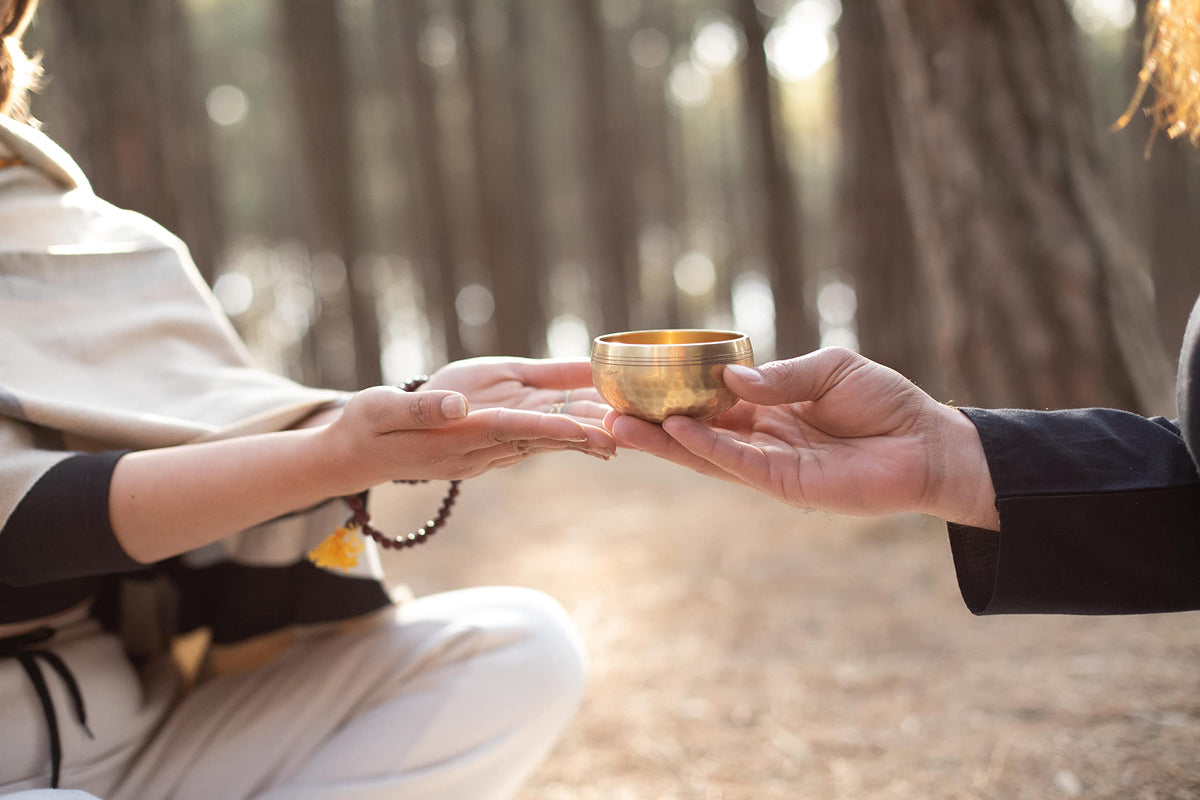 Premium Tibetan Singing Bowl Set (Gold - 3 Inch)