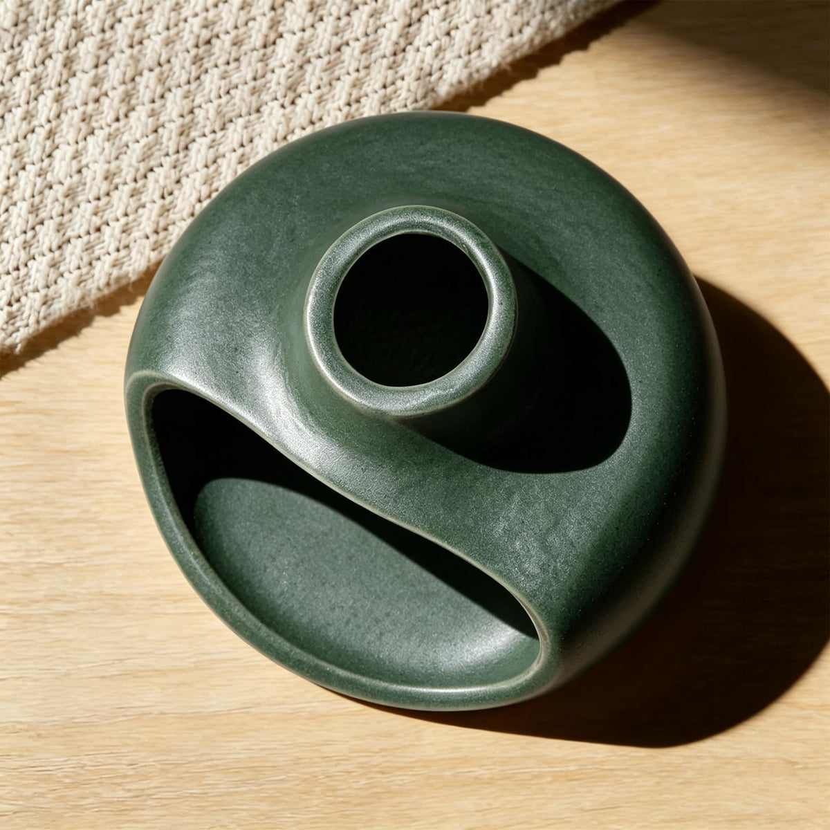 Ceramic Palo Santo Holder with Mini Chimney (Dark Green)