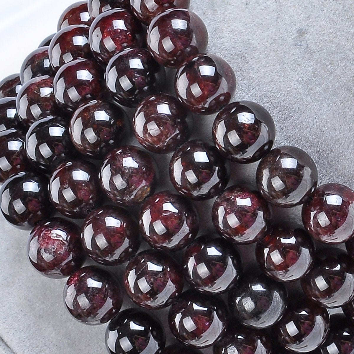 Natural Gemstone Semi Precious Round Beads Bracelet 8mm Handmade Stretch Bracelet Unisex Jewelry (Garnet / 8mm)