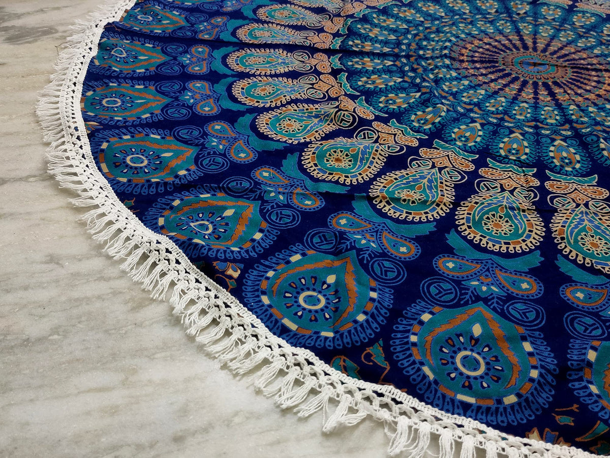 Round Beach Tapestry Turquoise Mandala Throw (5'10" (Round) / Blue)