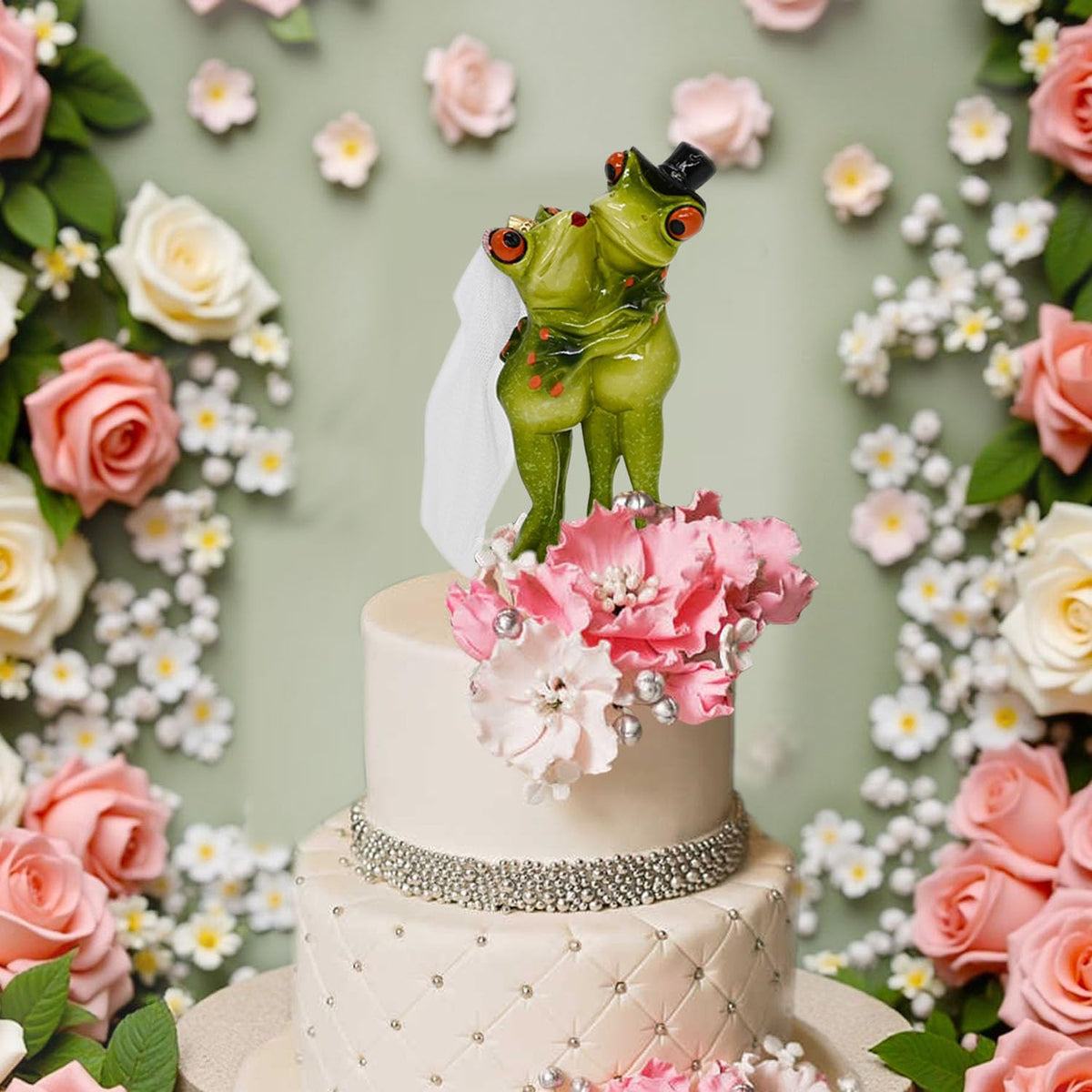 Frog Figurines Cake Topper Wedding Decorations Funny Small Desk Decor Shelf (Green Frog Lovers)
