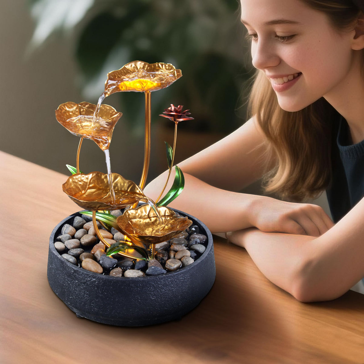 Tabletop Water Fountain Metal Lotus Circulating Fountain (Antique Gold)