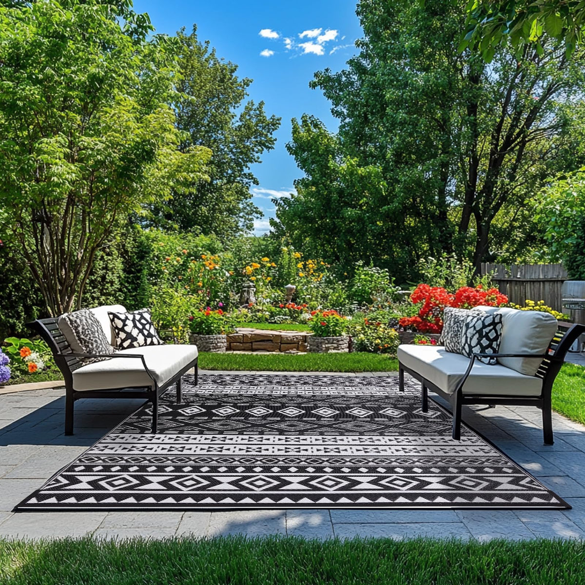 Black and White Tribal Outdoor Rug 6x9 ft Waterproof Mat for Patio RV (White & Black / 6x9 Feet)