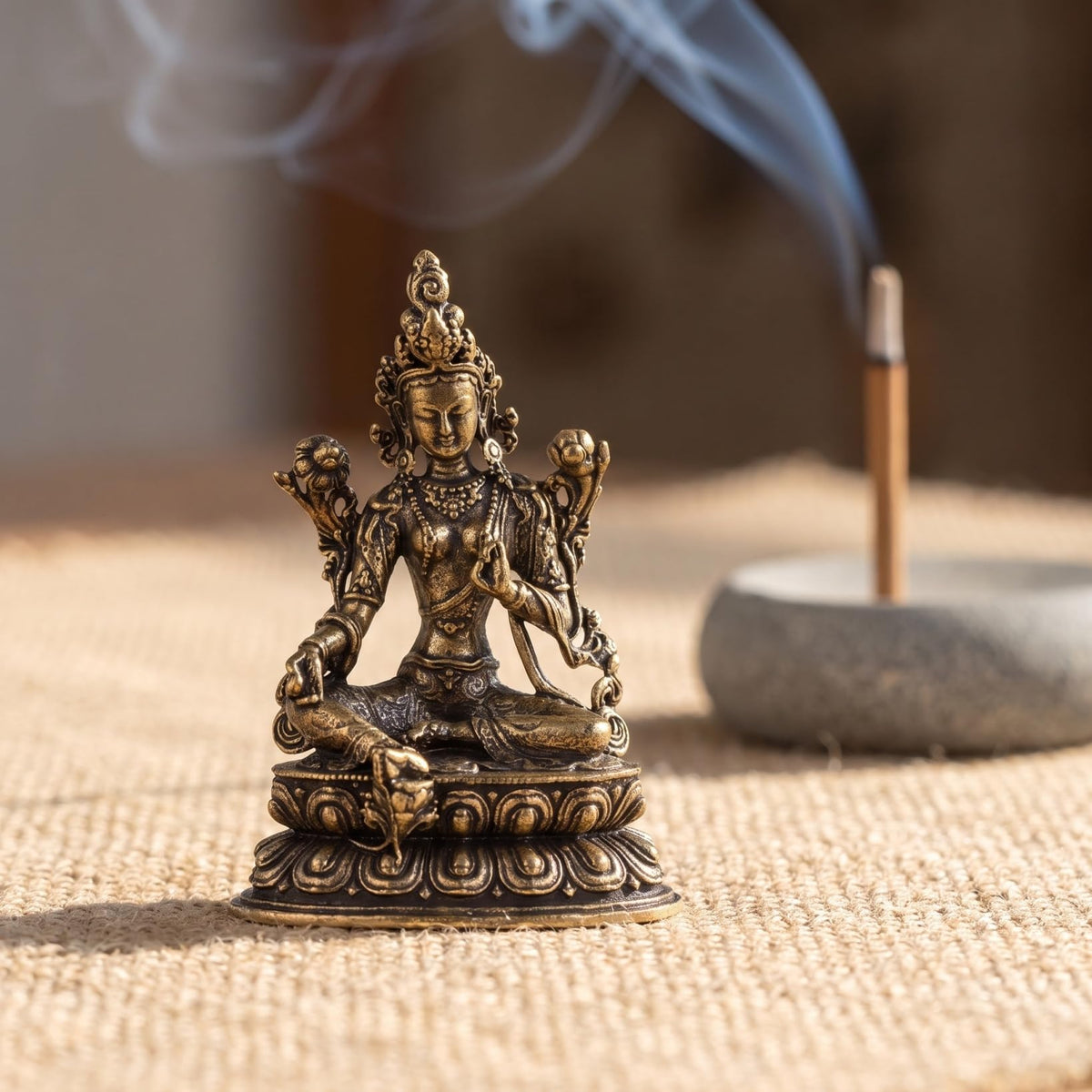 Tara Buddha Statue Brass Figurine (1.97x1.38x0.98 inches)