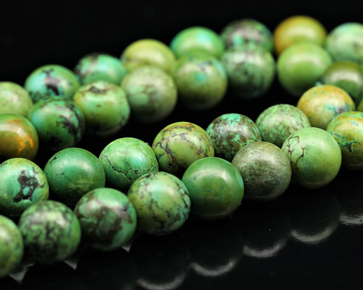 Natural Green Turquoise Beaded Choker Necklace (Green Turquoise / 16 Inches)