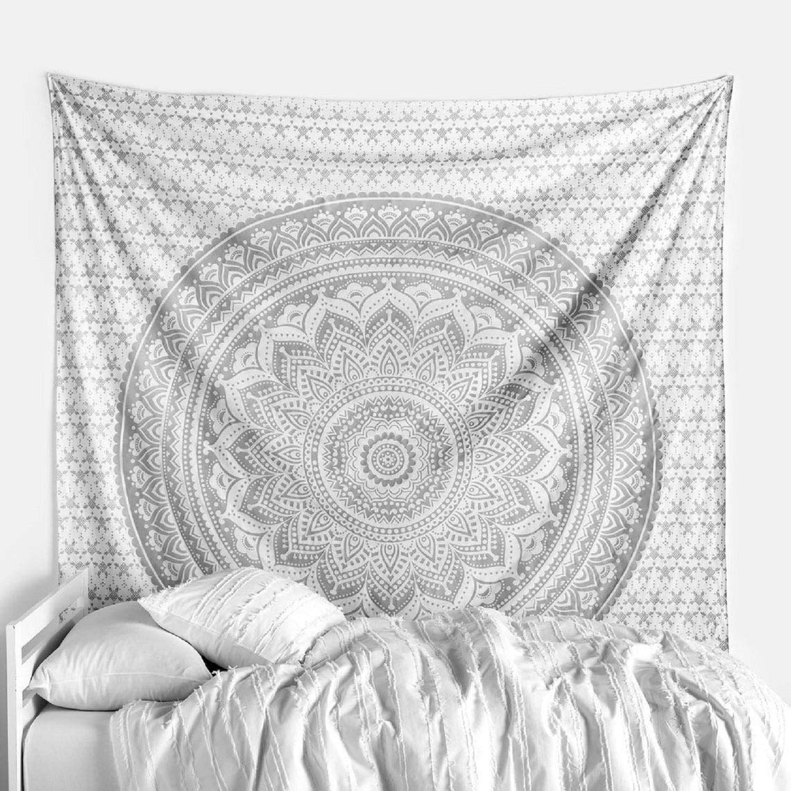Ombre Wall Hanging Bohemian Tapestry (Silver / 60"L x 54"W)