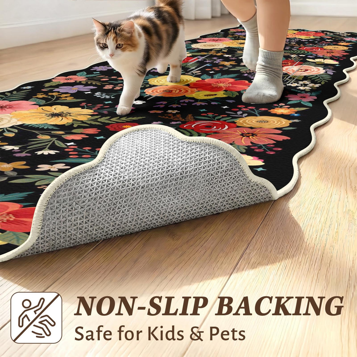 Scalloped Hallway Runner Rug (Dark Floral / 2' x 6' (Scalloped))