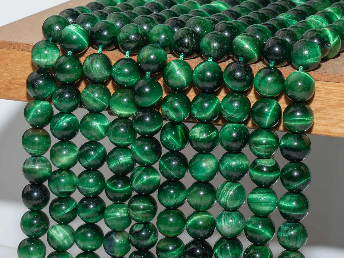 108Pcs Green Tiger Eyes Spacer Loose Beads Bulk with Holes Handcrafted for DIY Bracelets Jewelry Making Crafts Supplies (Green Tiger Eyes / 8MM, 108pcs)