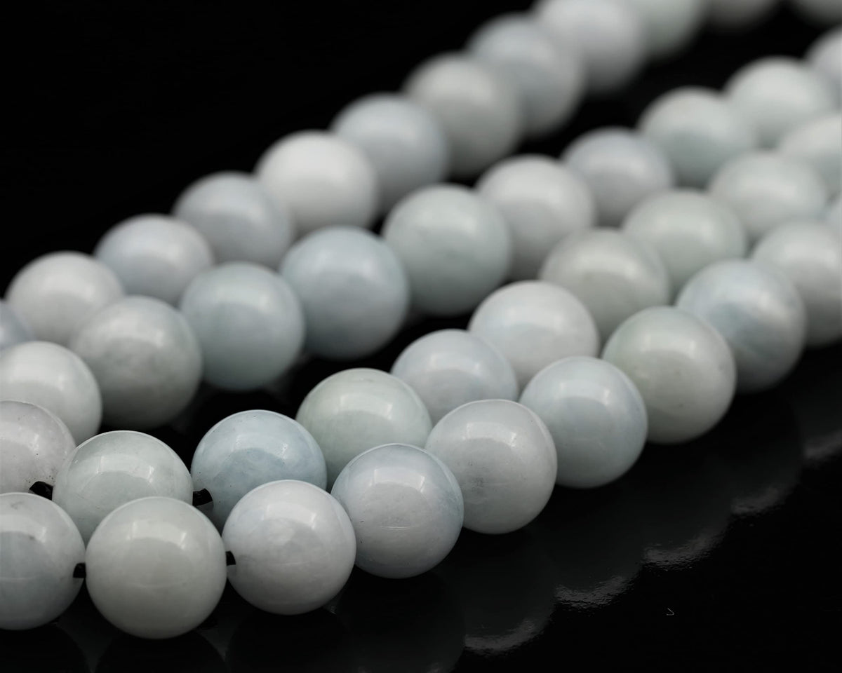 Natural Aquamarine Beaded Choker Necklace (Aquamarine / 40 Inches)