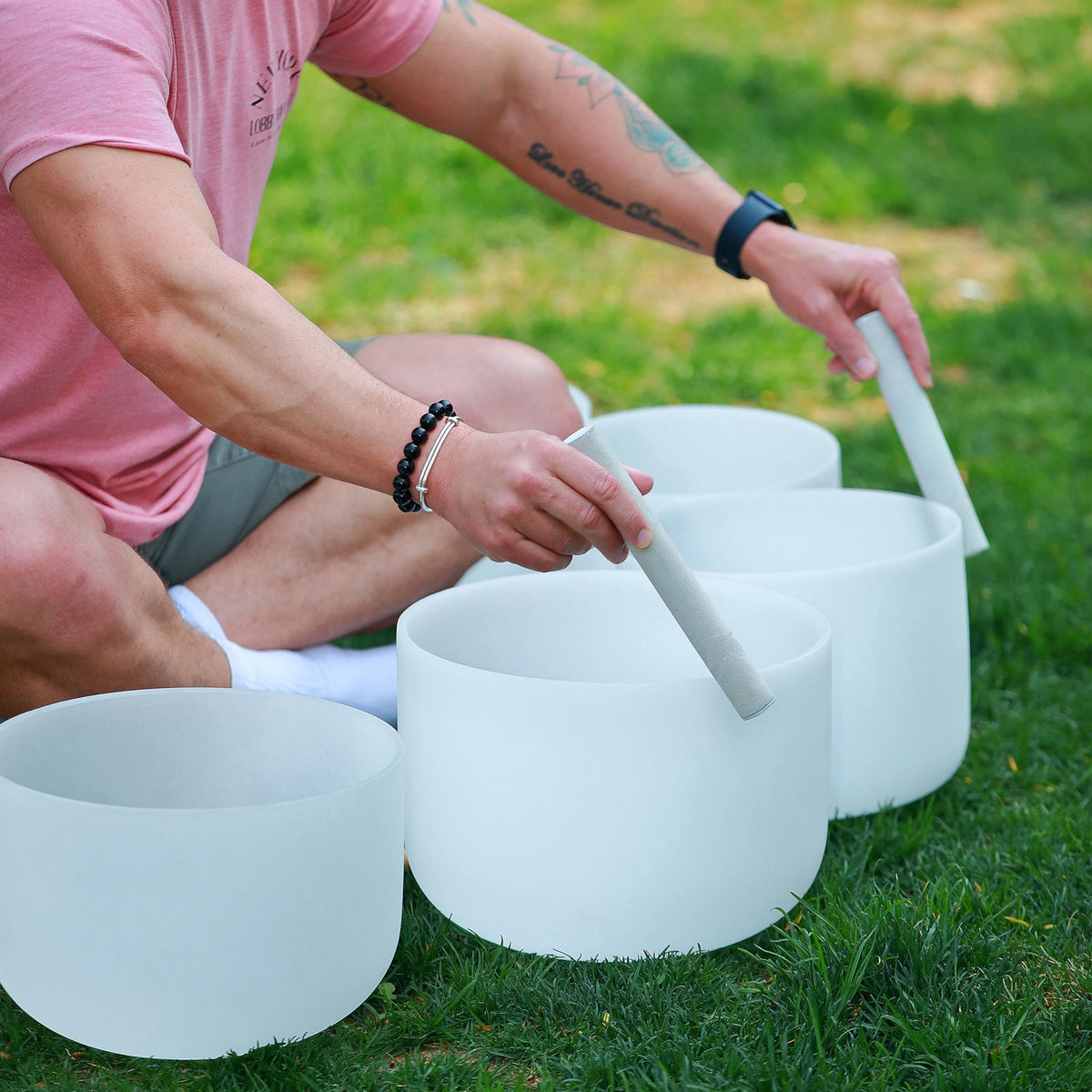 6 12 inch Chakra Set of 7 Crystal Singing Bowls with Heavy Duty Carrying Case and Singing Bowl Mallets (6-12 inch / Set of 7 Singing Bowls)