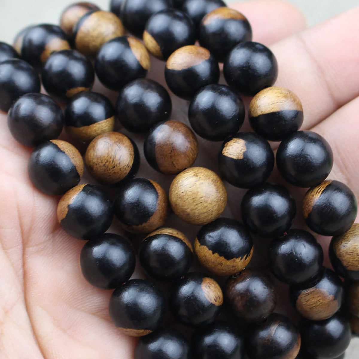 10mm Natural Yin and Yang Sandalwood 108 Mala Bracelet for Men Buddha Beads Necklace Ebony Prayer Beads Bracelet (10mm Yin and Yang Wood - 41 inches)