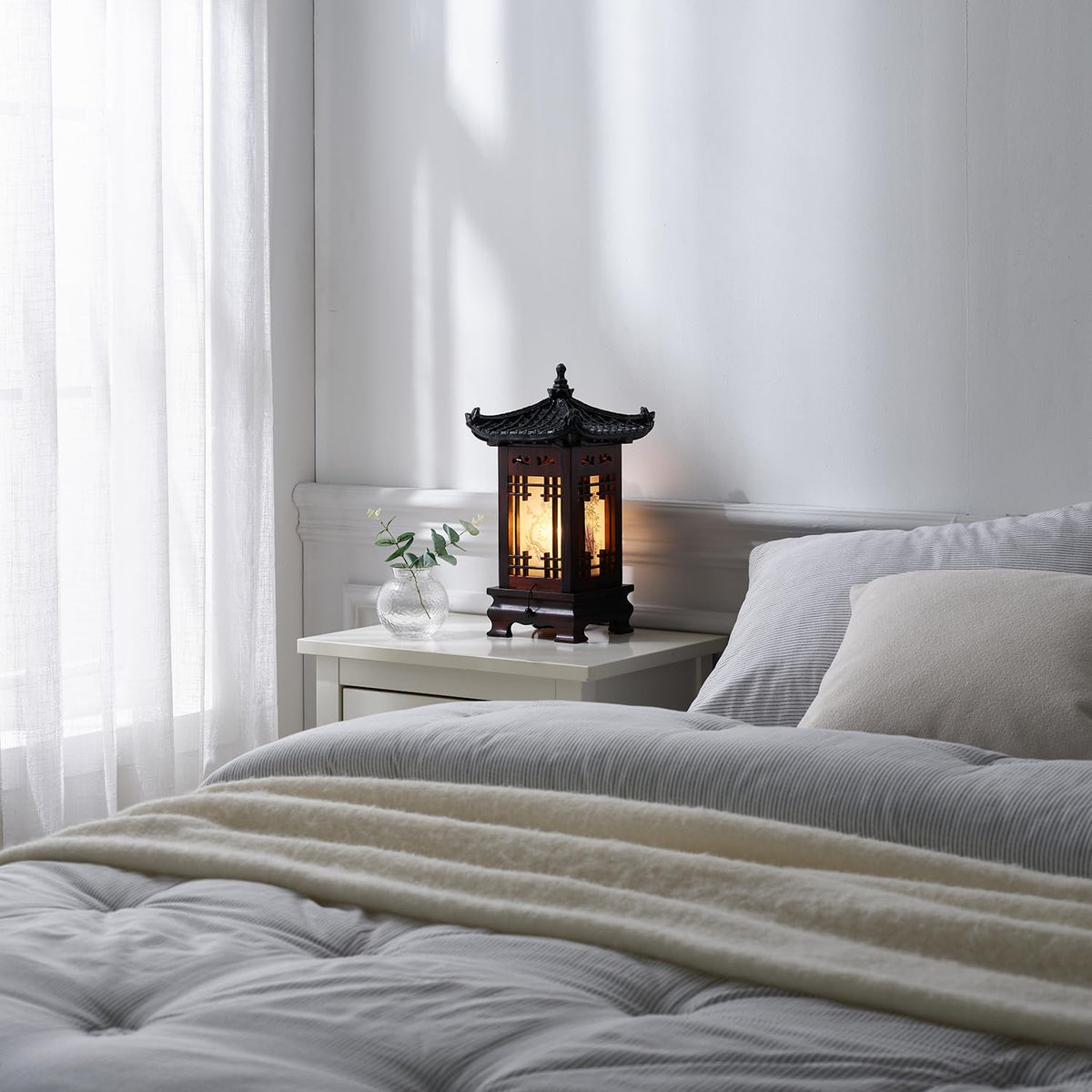Traditional Korean Wood Lamp (House L)