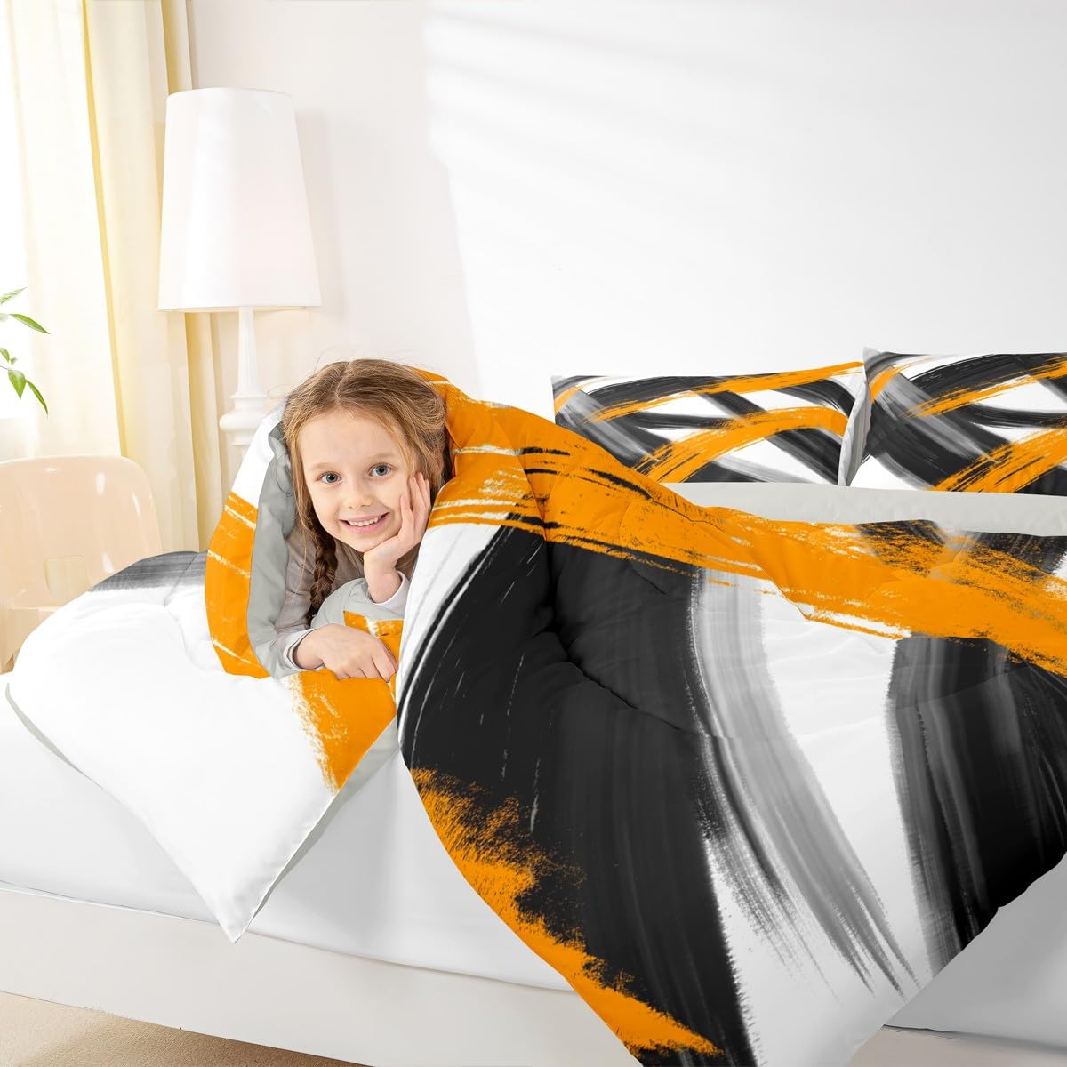 Black Orange Comforter Set Toddler Size Abstract Geometric Bedding Set for Boys Girls Modern Minimalist Duvet Quilt Room Decor Breathable Soft Microfiber All Season 2Pcs with 1 Pillow Case (Multi 45685 / Toddler)