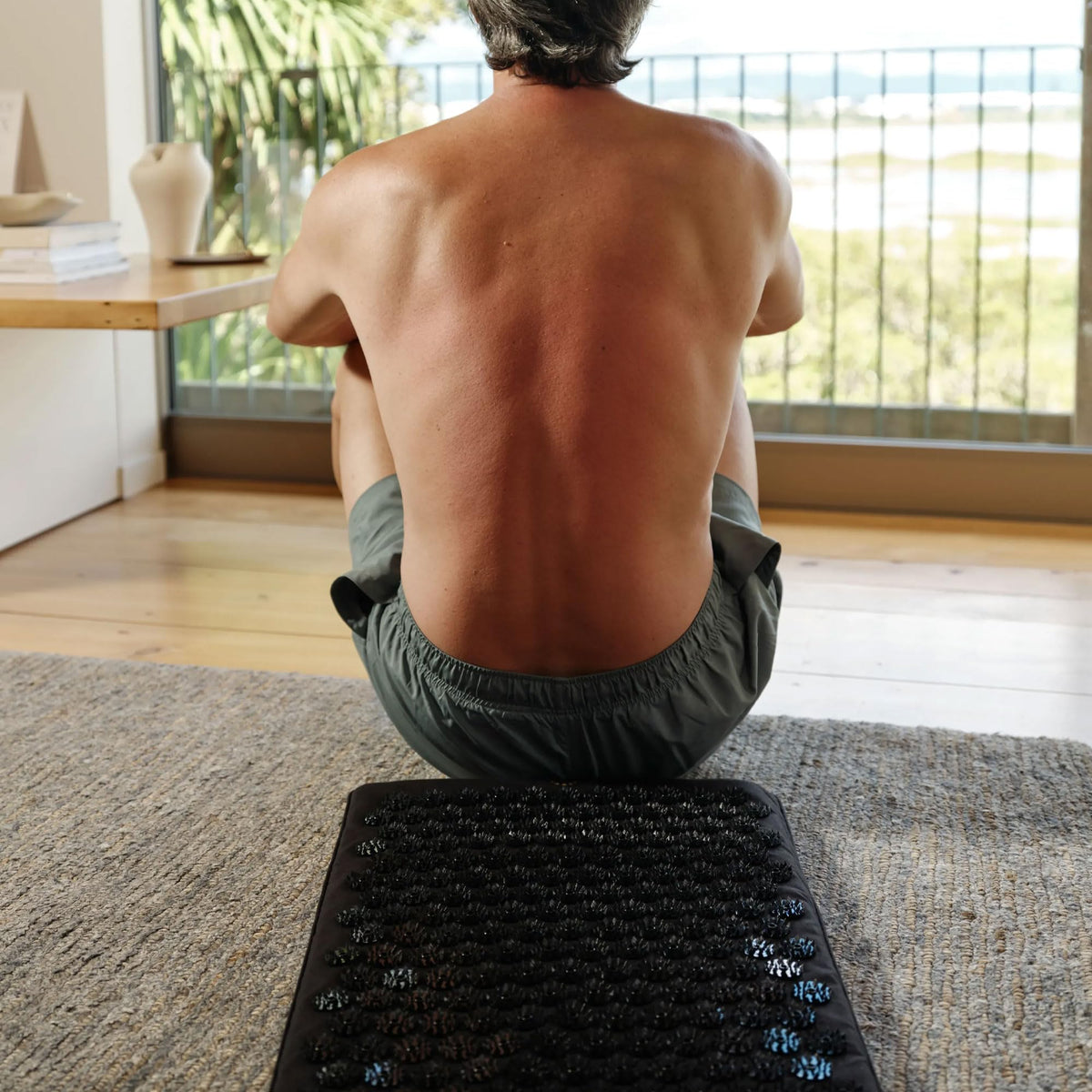 Acupressure Mat for Tension Release (Level 1 / Premium-black)