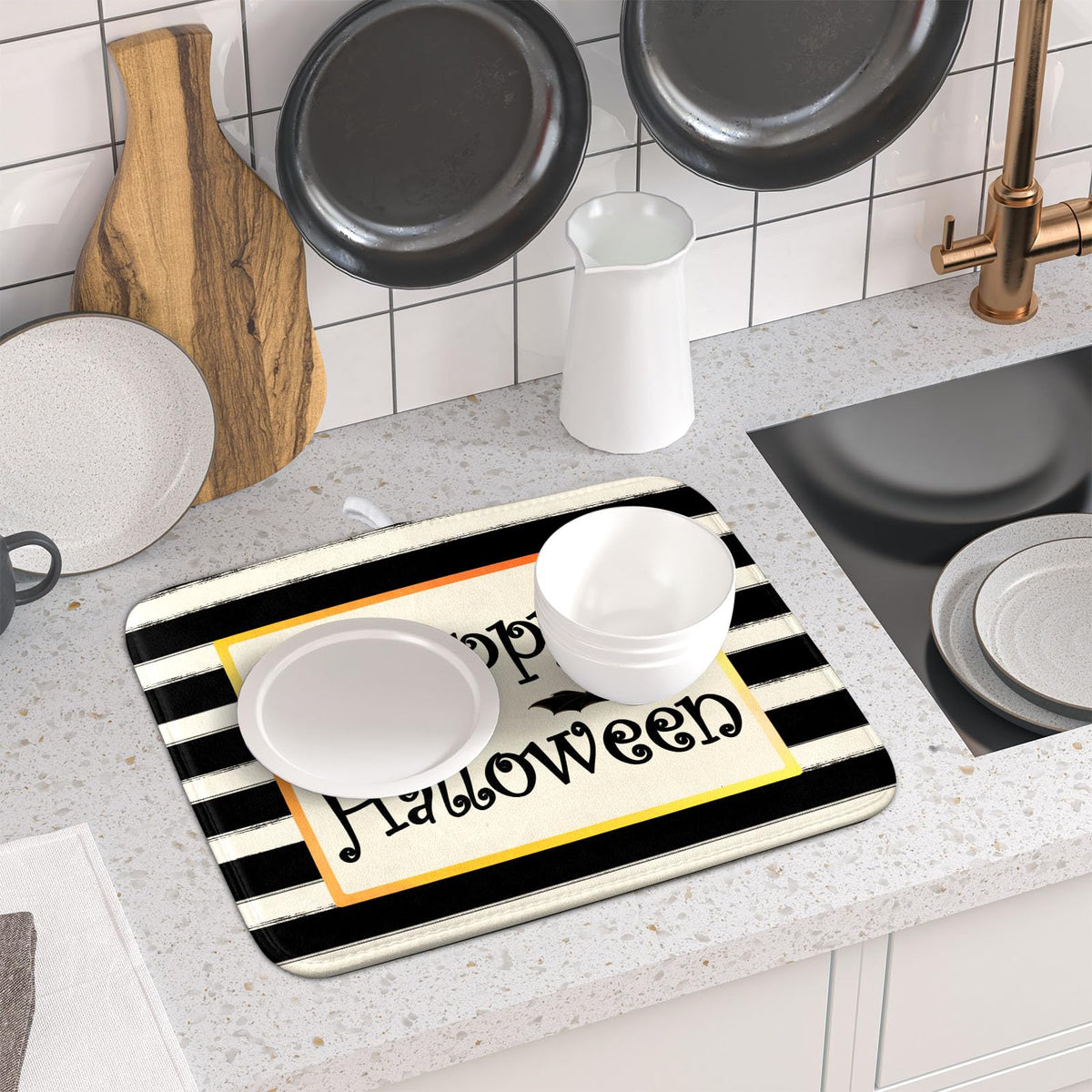 Happy Halloween Bats Dish Drying Mat for Kitchen Counter (Happy Halloween Bats230807 / 16" x 18")