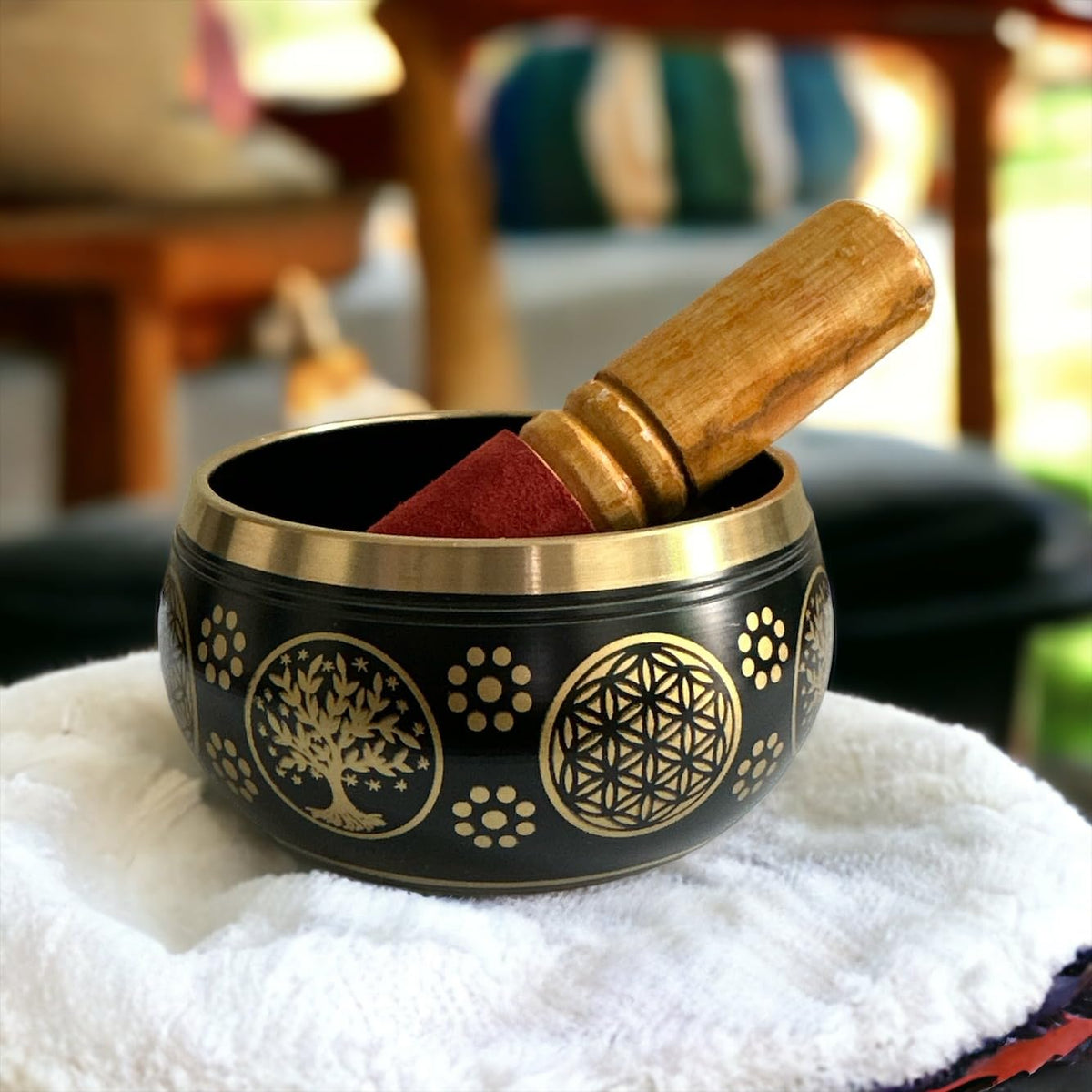 Tibetan Singing Bowl Set (Black)