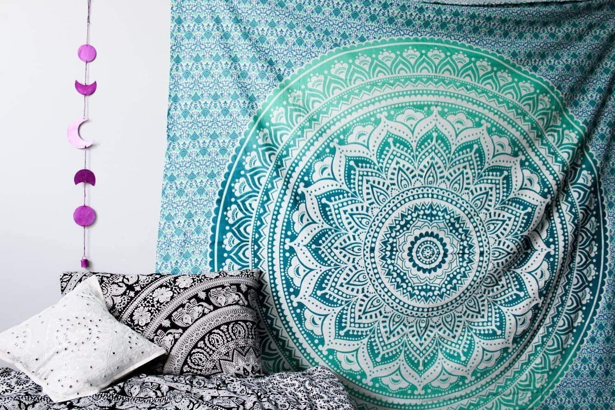 Hippie Mandala Ombre Tapestry Wall Hanging (40"L x 30"W / Green)