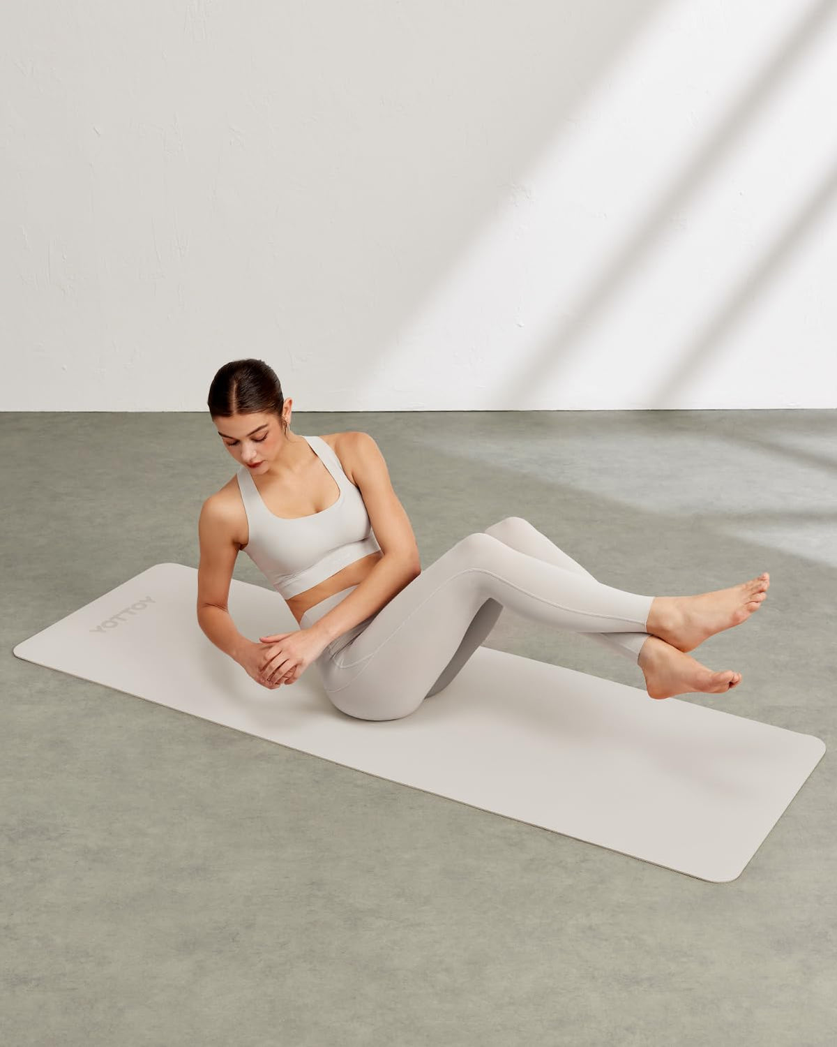 Yoga Mat, Non-Slip TPE Exercise Mat (1/4 Inch) for Pilates, Fitness & Barefoot Workouts, Home Gym Studio with Strap & Bag (White, 24 * 0.24 Inches) (White / 24 x 0.24 Inches)