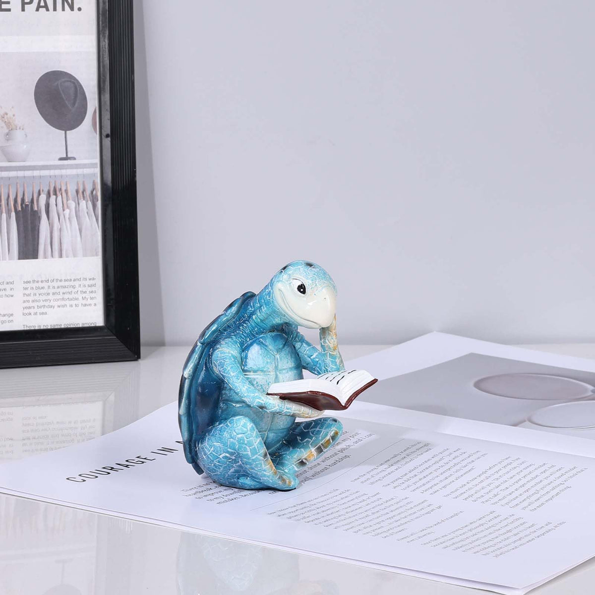 Resin Reading Sea Turtle Figurine (Navy Blue)