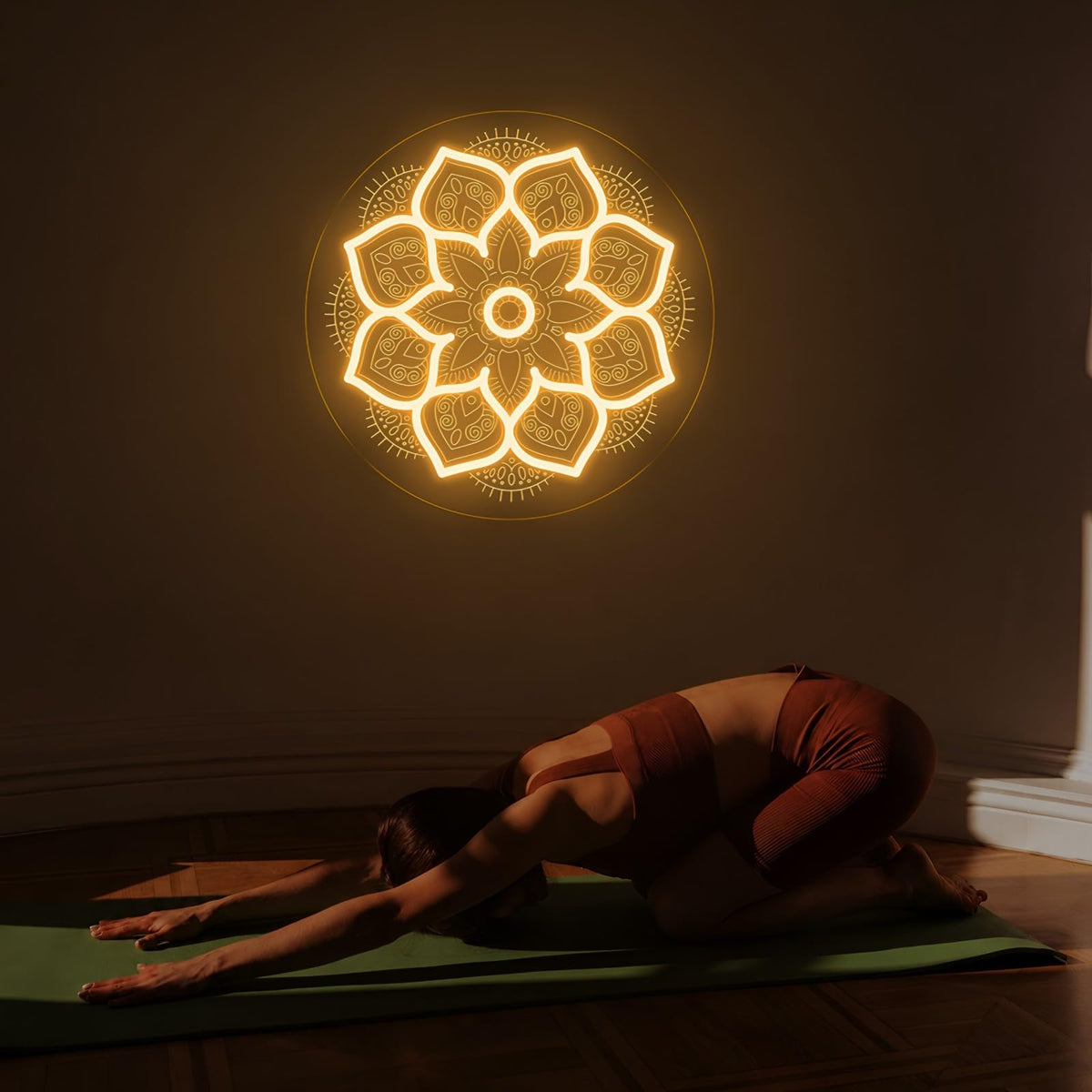 Sacred Geometry Mandala Neon Sign (Mandala-Gold)