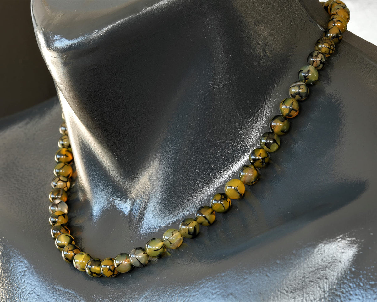 Natural Dragon Vein Agate Beaded Choker Necklace (Dragon Vein / 34 Inches)