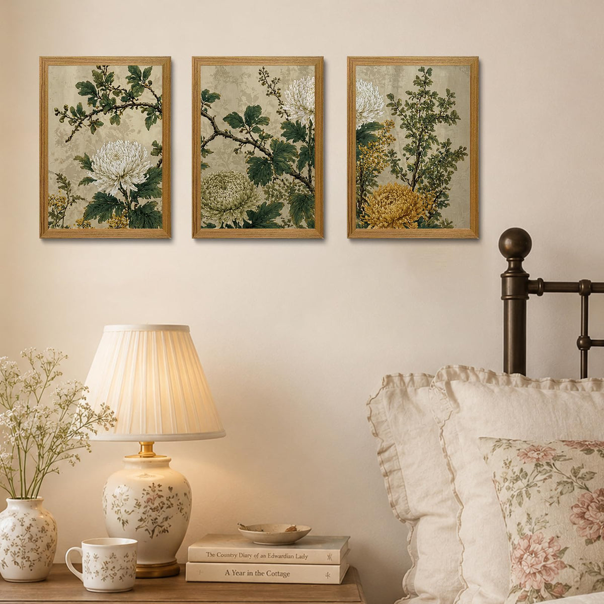 Vintage Chrysanthemum Framed Wall Art Set of 3 (Vintage chrysanthemum / 16"L x 12"W)