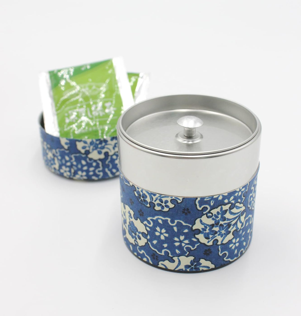 Japanese Pokkan Coffee Spice Tea Tin Canister Washi Paper Storage with Lid 7.05 oz Capacity (Hana Yukiwa, S)