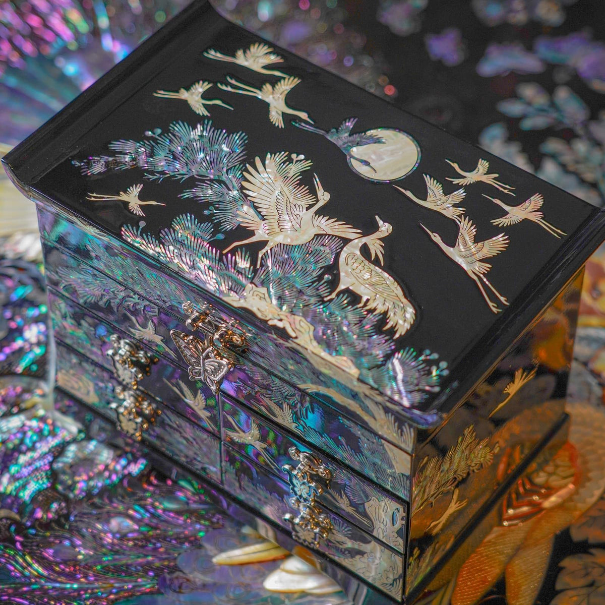 Mother of Pearl Wooden Jewelry Organizer Box (Crane_Black)