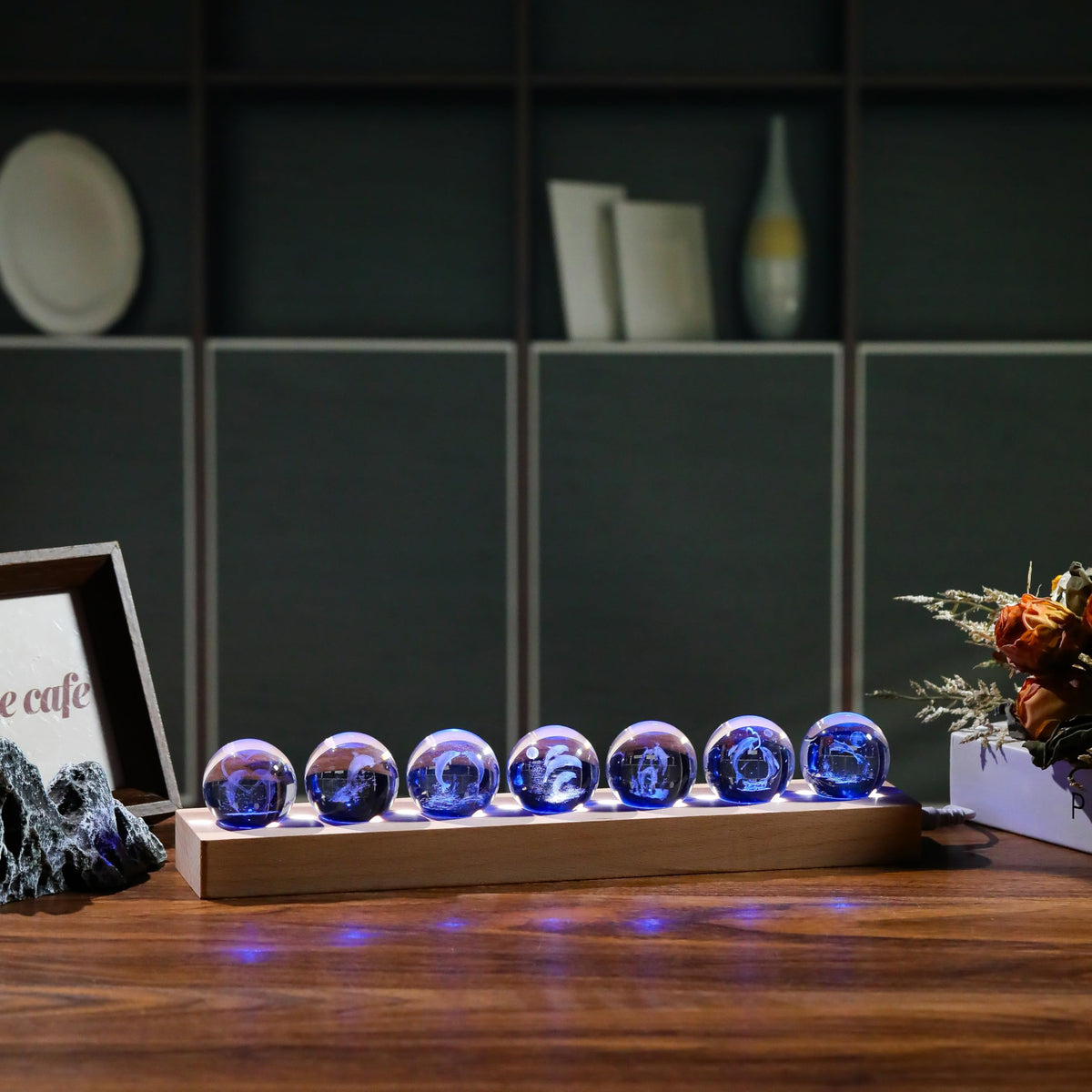 3D Crystal Ball Dolphin Gifts for Women Men (Dolphin-7pcs-LQ)