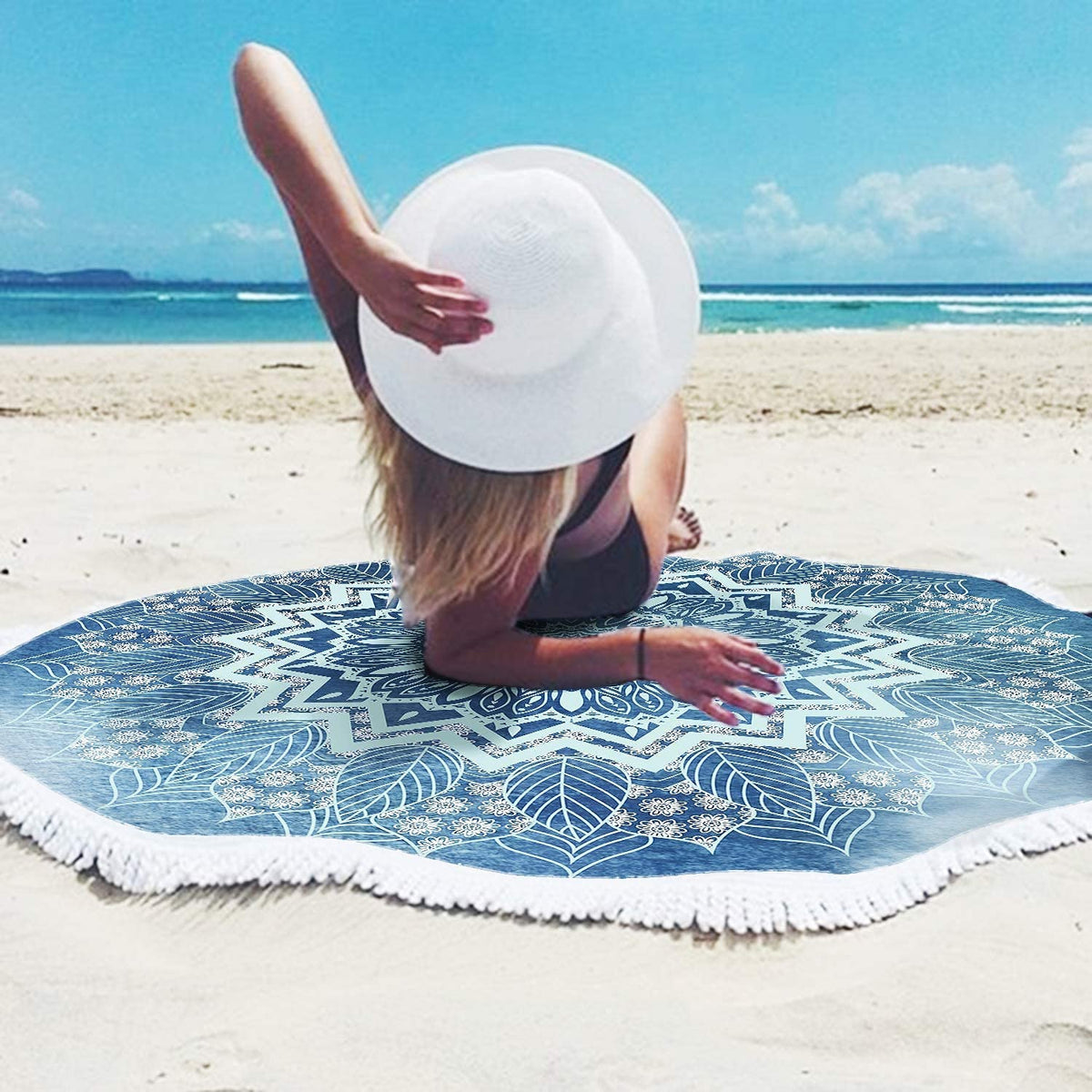Round Mandala Beach Towel (Blue Mandala Beach Towel 02)