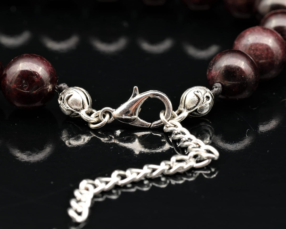 Natural Red Garnet Beaded Choker Necklace (Garnet / 24 Inches)
