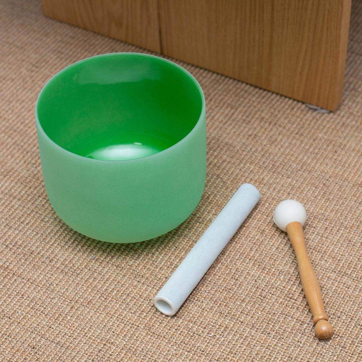 Quartz Crystal Singing Bowl F Note 432 hz Heart Chakra Green 10" with Heavy Duty Carrying Case Suede Striker (10" F Note 432 hz / green)