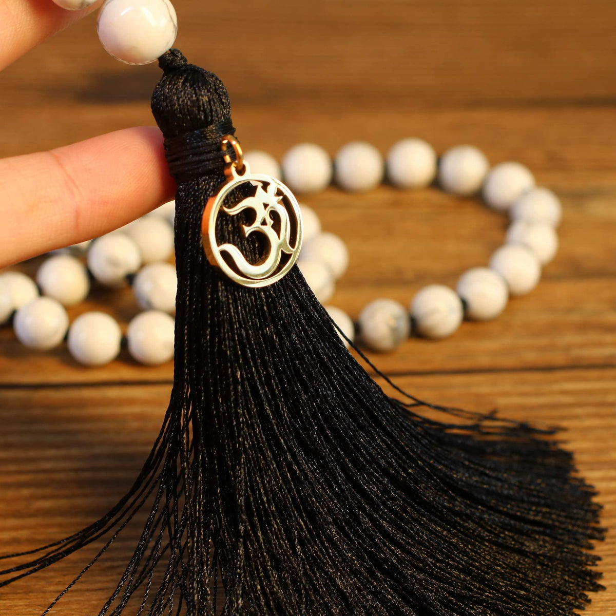 OM Charm Hand Knotted Tassel 108 Mala Beads Howlite Stone Beaded Necklace 8mm (8mm / Howlite)