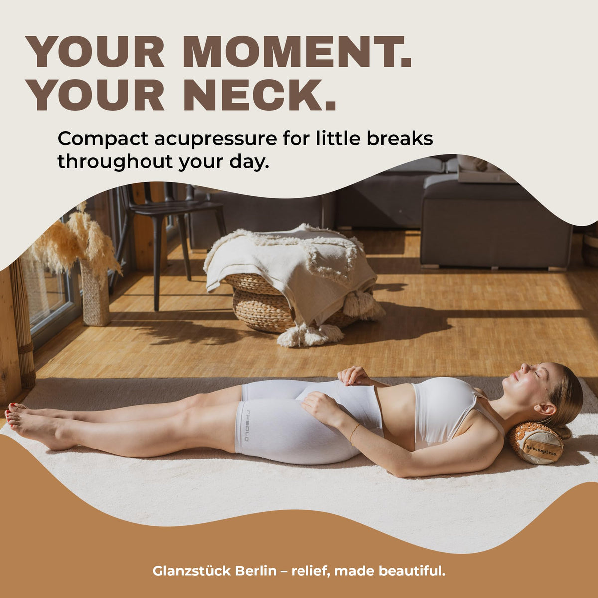 Acupressure Neck Roll with Thermo Effect (Neck-Roll)