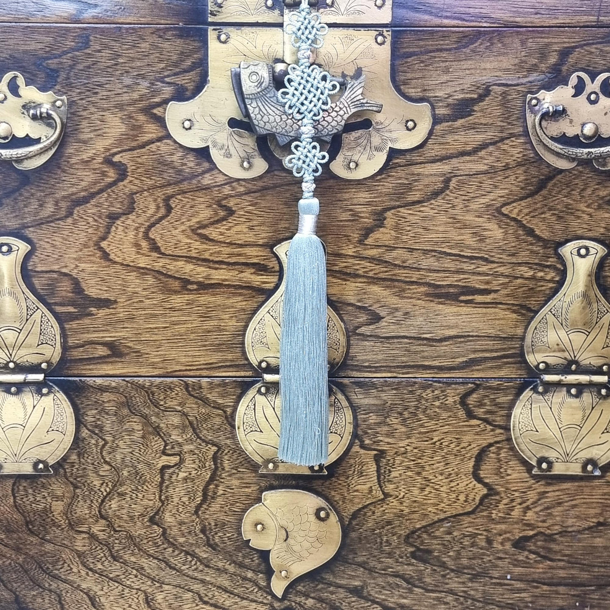 Three Knot Korean Norigae (Blue)