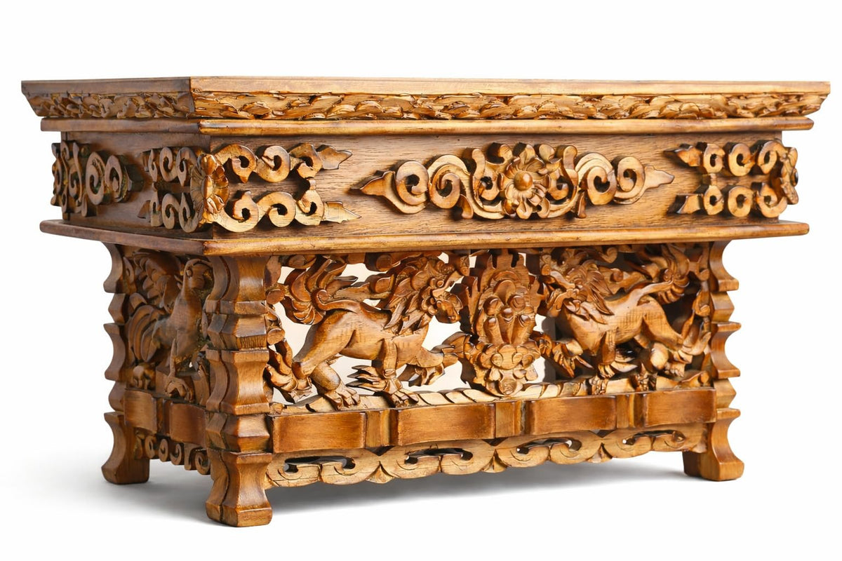 Small Snow Lion Altar Table (Small Snow Lion)