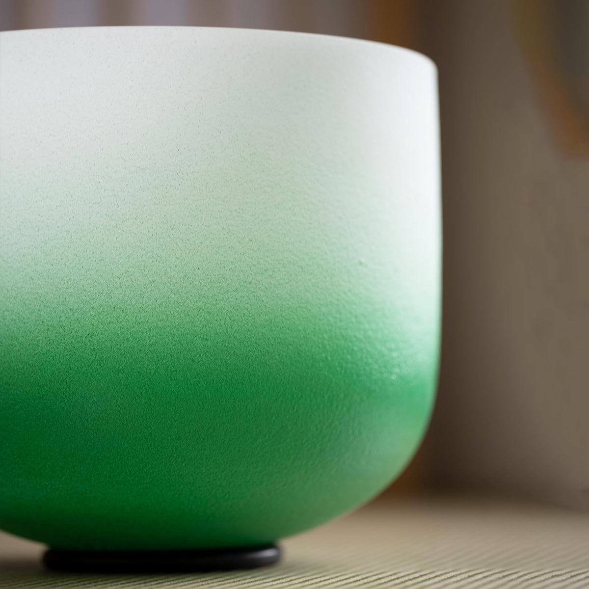 9inch Crystal Singing Bowl 432hz F Note Green Gradient Heart Chakra (9"F 432hz Gradient Green)