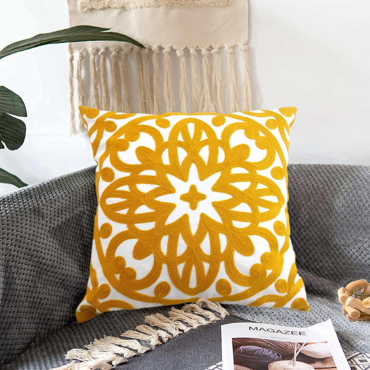 Embroidered Decorative Throw Pillow Cover 20"x 20" (Gold / 20" x 20" (Pack of 1))