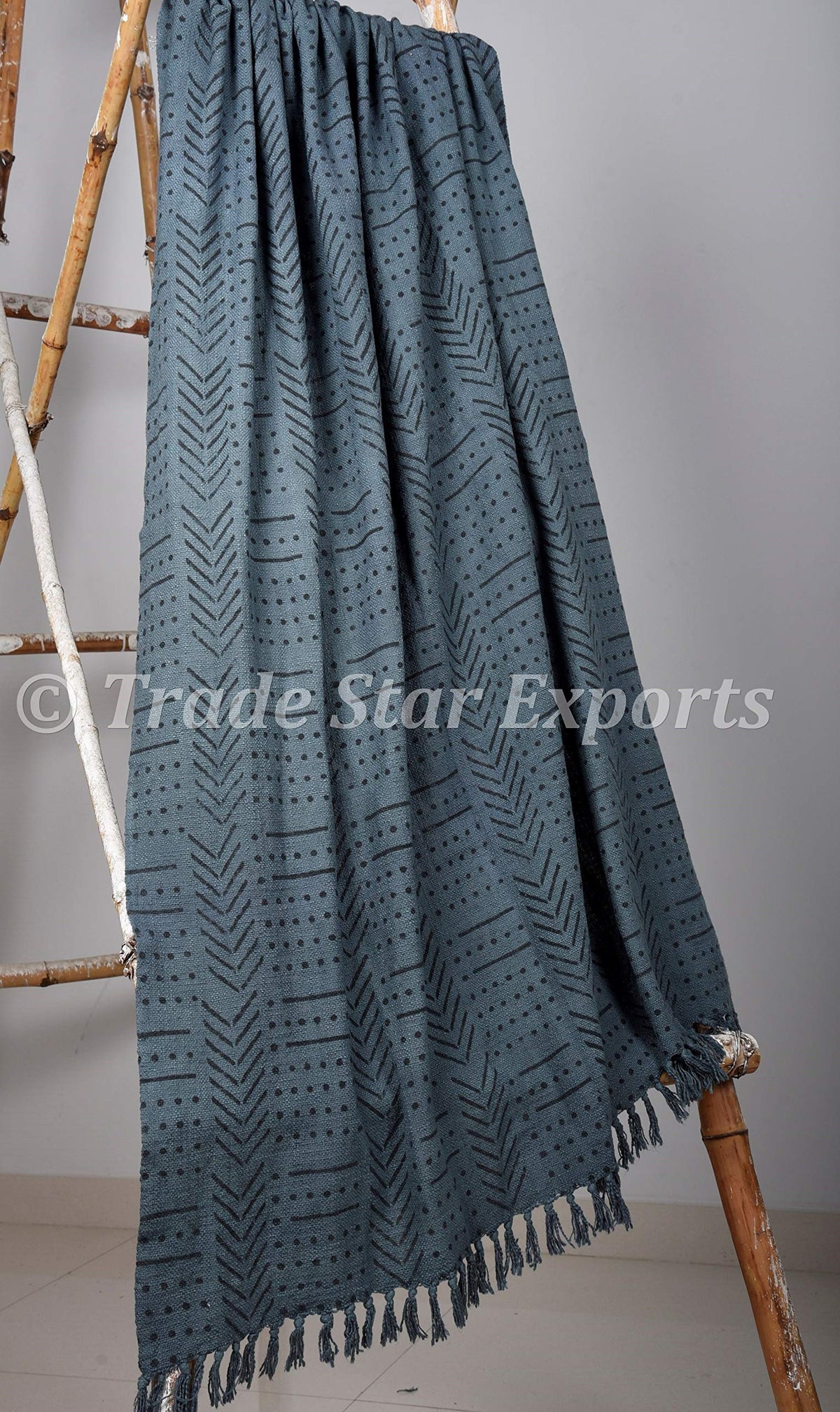Handmad Mud Cloth Print Throw 100% Cotton Soft Tassel Blanket Handloomed Housewarming Gift Ethnic Block Printed Sofa Throws Blanket (Grey Black / Snow (120 x 170 Cms))