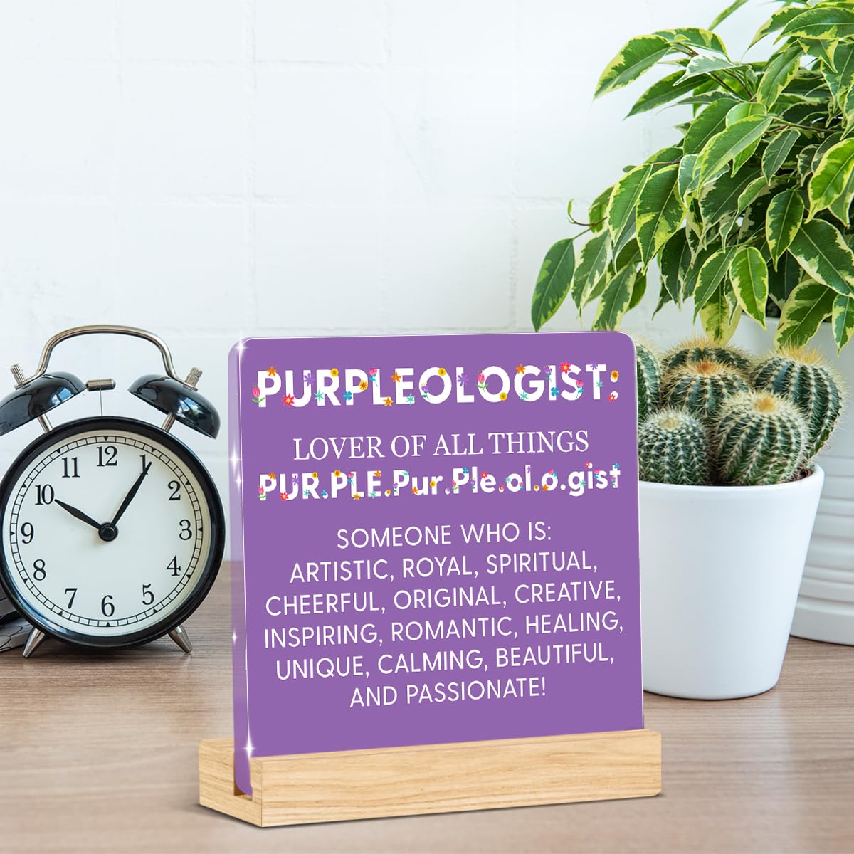 Purple Inspirational Gifts for Women Men (Purpleologist: Lover Of All Things Purple. Pur.Ple.O.Lo.Gist)