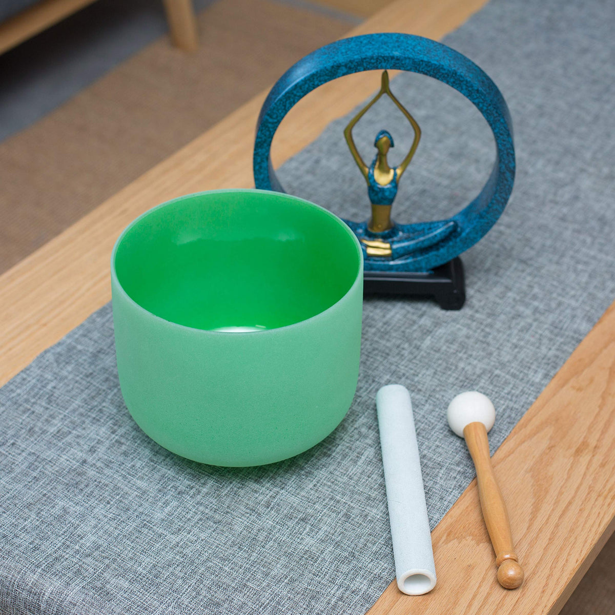 Quartz Crystal Singing Bowl F Note 432 hz Heart Chakra Green 10" with Heavy Duty Carrying Case Suede Striker (10" F Note 432 hz / green)